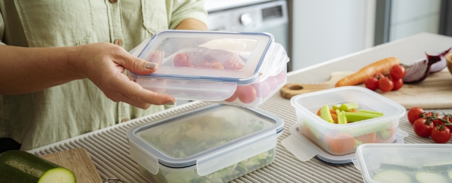 Plastic-Food-Containers